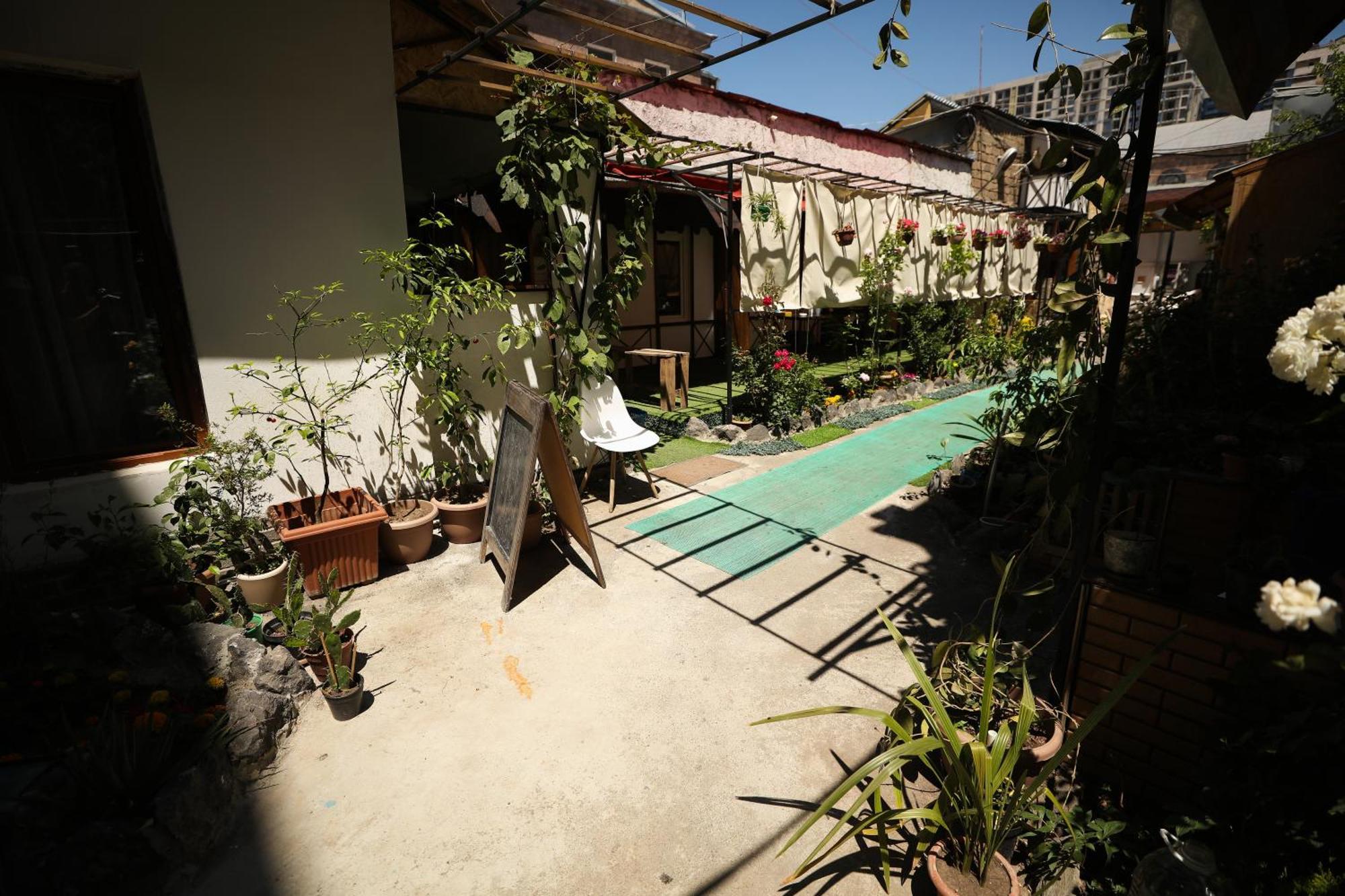 U Ashota Hotel Yerevan Exterior photo