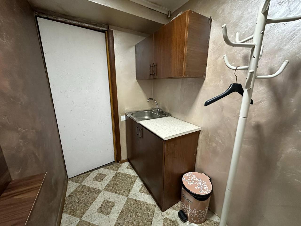 U Ashota Hotel Yerevan Exterior photo